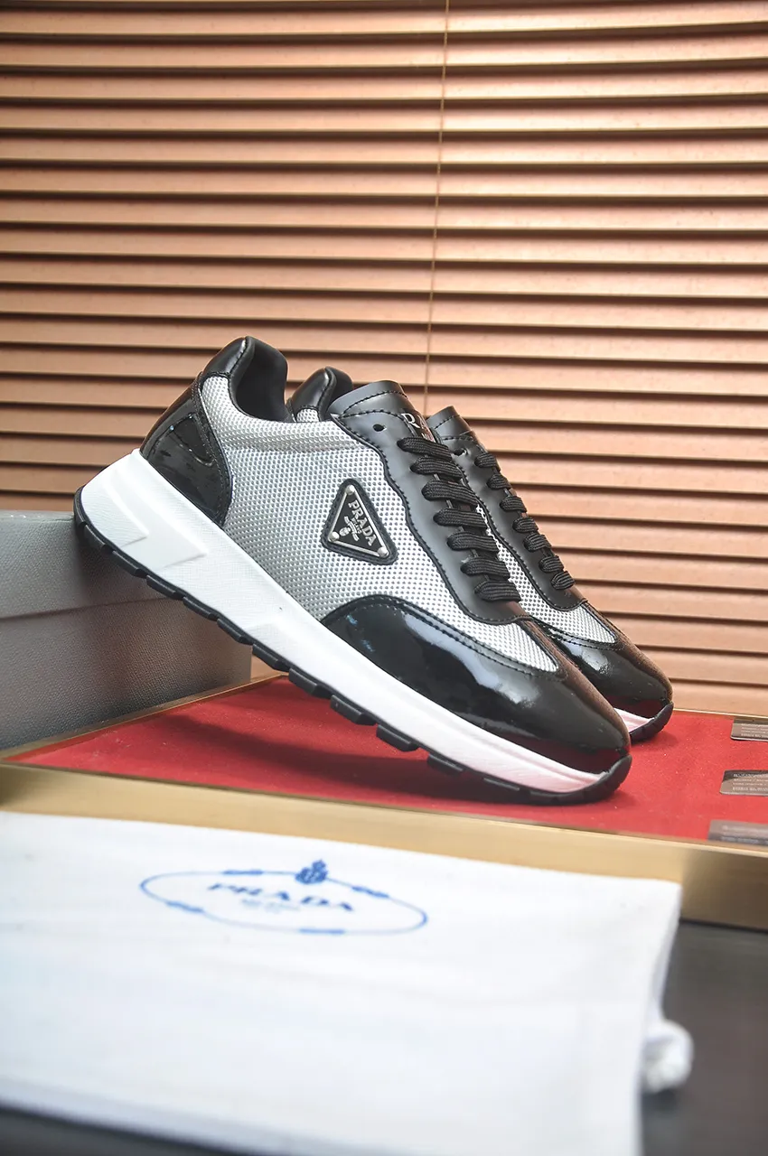 Men's shoes 💰580💶【PRADA】Top original, new season, high quality original goods, top imported calfskin with original imported glue, imported cowhide inside with original cowhide feet, original outsole! Quality guaranteed! Code 38-45 (45 customized)